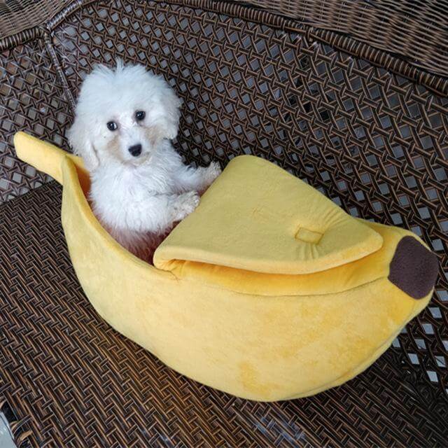 Banana Bed Happy Paws Large 